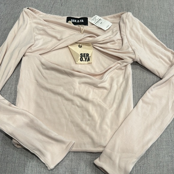 Seroya Ellis long sleeve top nwt - Picture 3 of 4